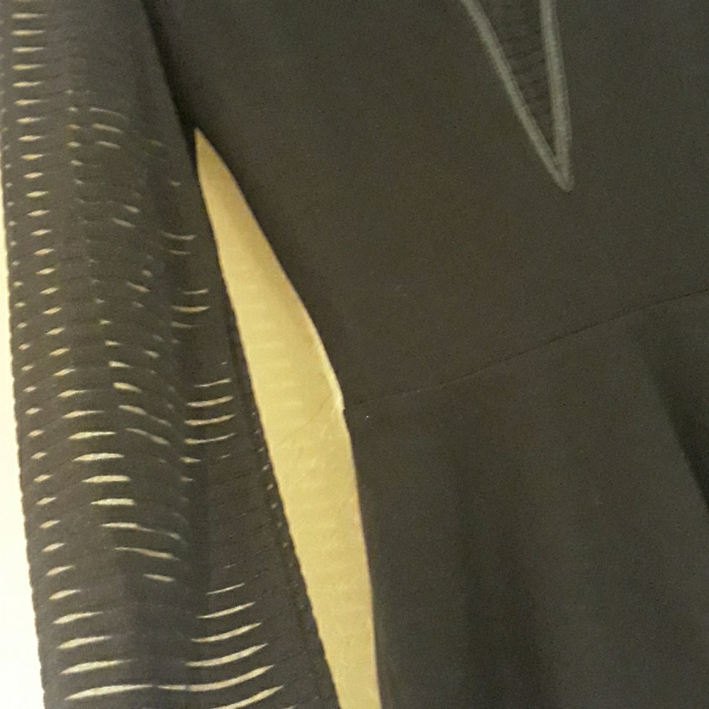 Fancy Guess Top - Picture 3 of 4
